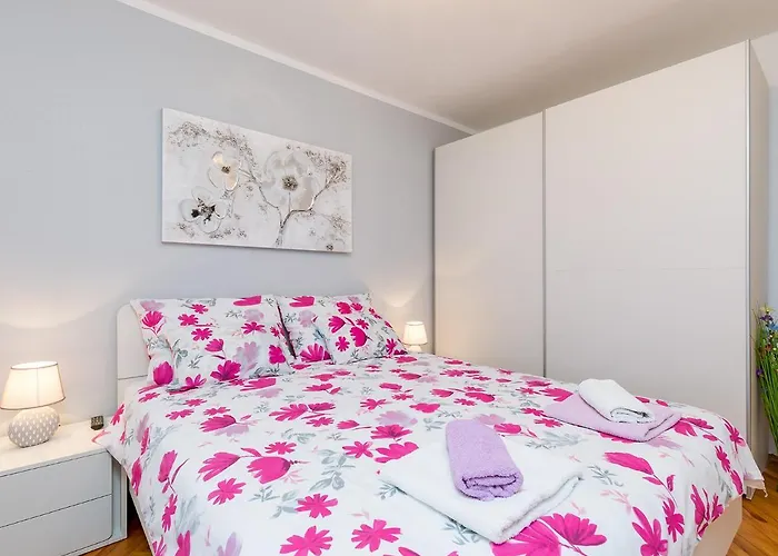 Manuel Διαμέρισμα *